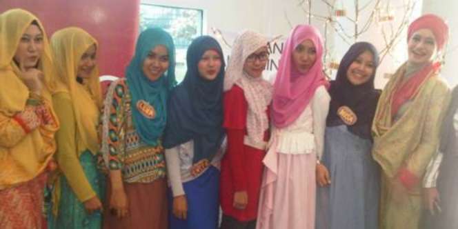 Hijaber UI: `In Hijab We United`