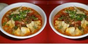 Gurihnya Soto Betawi Pak Iyus