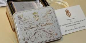 Sisa Potongan Kue Pernikahan Ini Laku Terjual Rp 94 juta 