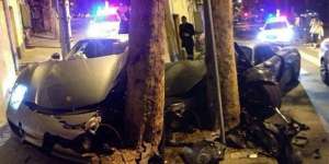 Tabrak Pohon, Porsche Pinjaman Rp 30 Miliar Ringsek