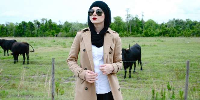 Hijab Hitam Putih Dominasi 2015