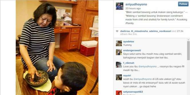 Kala Ani Yudhoyono Ngulek Sambal Tanpa Make Up