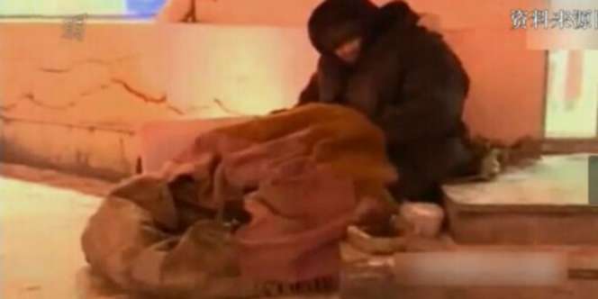 Anak Paksa Ibu Kandung Mengemis, Demi Beli Rumah