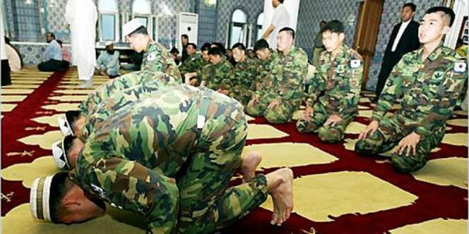 Kala 37 Tentara Korsel Berbondong Masuk Islam