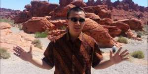 Ustaz Felix Siauw: Selfie Bikin Takabbur