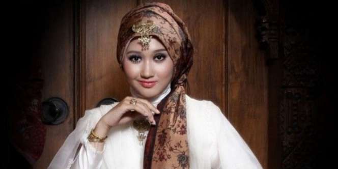 Oscara Lawalata Optimis Kain Nusantara Bisa Mendunia