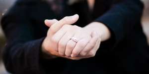 Lamaran Romantis Kekasih Berujung Kematian