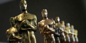 Goodie Bag Oscar 2015 Bernilai 1 Miliar