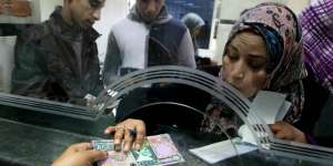 India Booming `Bank Murah`
