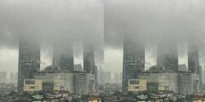 Heboh Awan Aneh `Telan` Atap Gedung di Jakarta Selatan