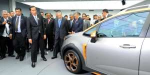 Strategi Proton Bikin Mobnas RI