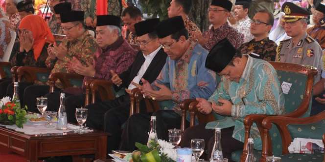 Sultan Demak dan Bendera Pusaka dari Penutup Kabah