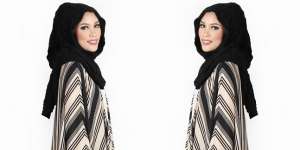 Hijabchic: Outwear Keren Anti Monoton