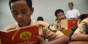 Sering Baca Al-Qur'an Sehatkan Jasmani dan Rohani 