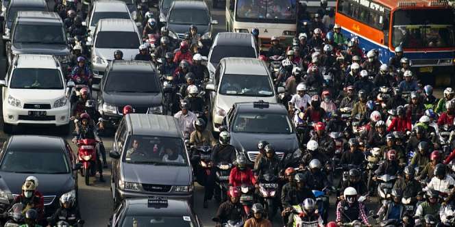 Sering Berhenti di Lampu Merah Percepat Kematian!