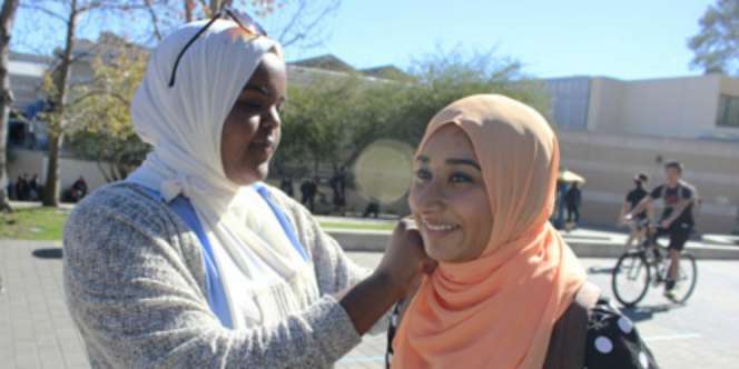 Kenalkan Islam, Mahasiswa Muslim Iowa Gelar Pekan Kepedulian