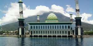 Indonesia Bangun Pesantren Maritim