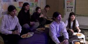 Kisah Tujuh Saudara 14 Tahun Dikurung di Apartemen