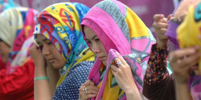 1.000 Hijab untuk Mualaf Tionghoa