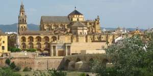 `Masjid-Katedral` Spanyol Terancam