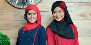 Ukhti: Blus Remaja Cantik nan-Trendi