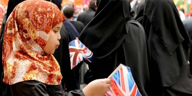 Inggris Ingin Tuntun Keuangan Syariah Dunia
