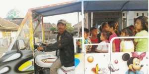 Cerita Raki, Penarik Odong-odong Bertarif Rp 1.000 per Anak