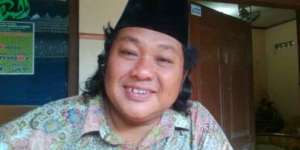 Pemuda yang Hobi Berkelahi Itu Jadi Guru Ngaji Keluarga Jokowi
