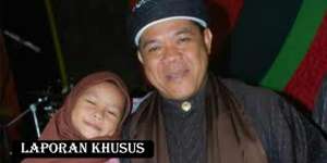 Seleb (4): Harry Moekti, Jalan Dakwah Sang Rocker 