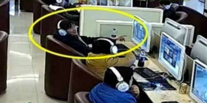 Pemuda Tewas Mengenaskan Usai Main Internet 19 Jam