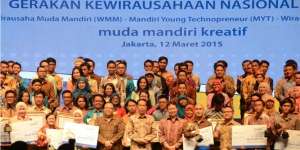 Jokowi Dorong Mahasiswa Jadi Pengusaha