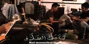 Kumandang Azan di Televisi Tuntun Hendrik Peluk Islam