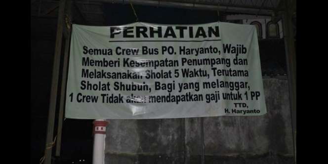 Bus Haryanto Wajibkan Sopir Berhenti Saat Waktu Salat
