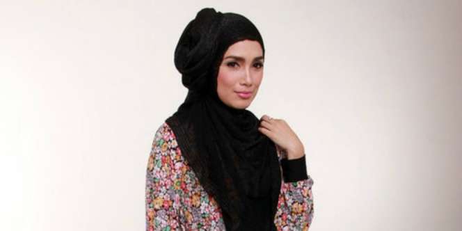Menunggu Kejutan Ramadan Si Cantik Ussy