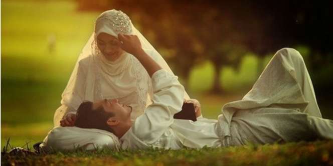 Pria Gemetar Saat Ditanya Rasul, `Kenapa Pukul Istri?`