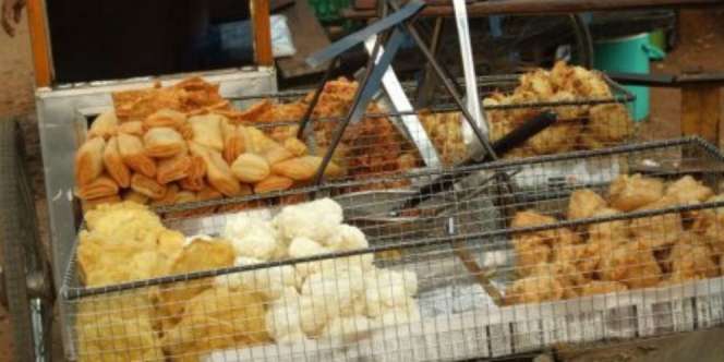 Buntut Singkong Goreng Antarkan Aku ke Tanah Suci
