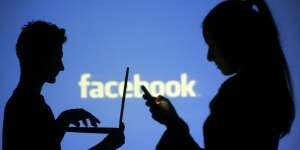 Bisa Kirim Uang dari Facebook Messenger