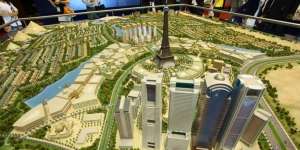 Mesir Bangun Menara Eiffel Tandingan