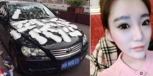 Cemburu, Wanita Cantik Tempel Puluhan Pembalut di Mobil Pacar