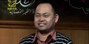 Kemerduan `Seruling Filipina` Saat Baca Alquran