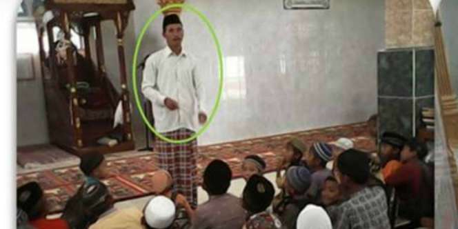 Kisah Polisi Nyambi Guru Ngaji