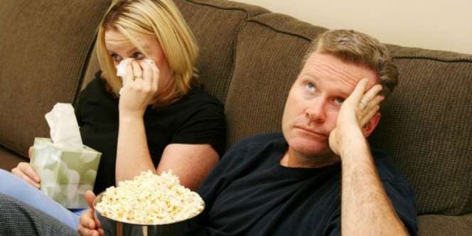 Terkuak! Mengapa Wanita Suka Nonton Film Penguras Air Mata