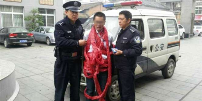 Cinta Ditolak, Pria Ancam Ledakkan Diri dengan Petasan