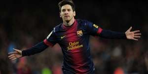 Wow! Ronaldo Ingin Beli Messi
