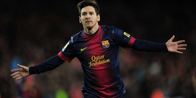 Wow! Ronaldo Ingin Beli Messi