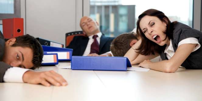 Duh, Karyawan Kurang Tidur Justru Rugikan Perusahaan