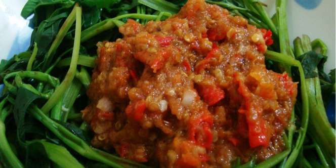Rujak Kangkung Penghilang Kantuk