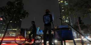 Mal Dipaksa Tutup Lebih Cepat, Demi Listrik