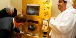 ATM Canggih, Bukan Uang yang Keluar tapi Surat Utang