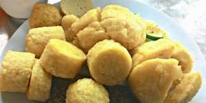 Gurihnya Pempek `Ganjen` Bikin Ketagihan 